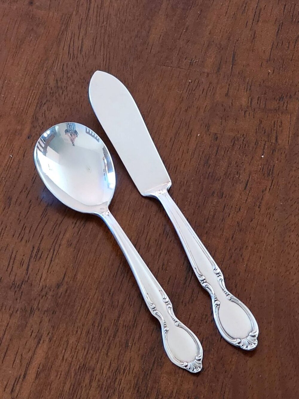 Wm Rogers Precious Mirror Serving Spoon Butter Knife vintage Silverplate MCM 195